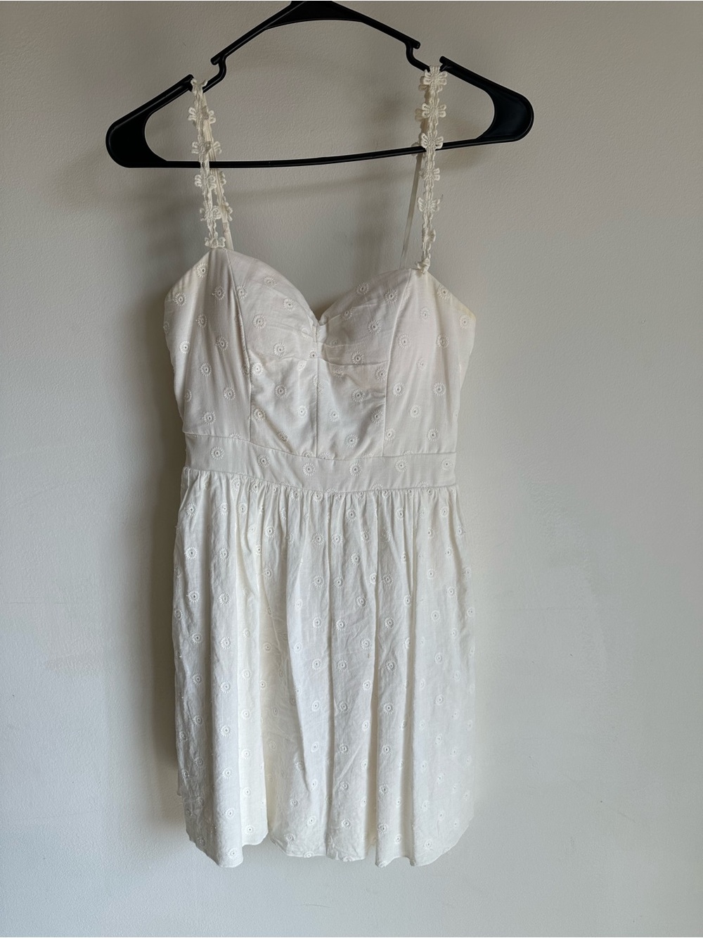 Speechless White Eyelet Summer Sundress with Sweetheart Neckline / Size 3